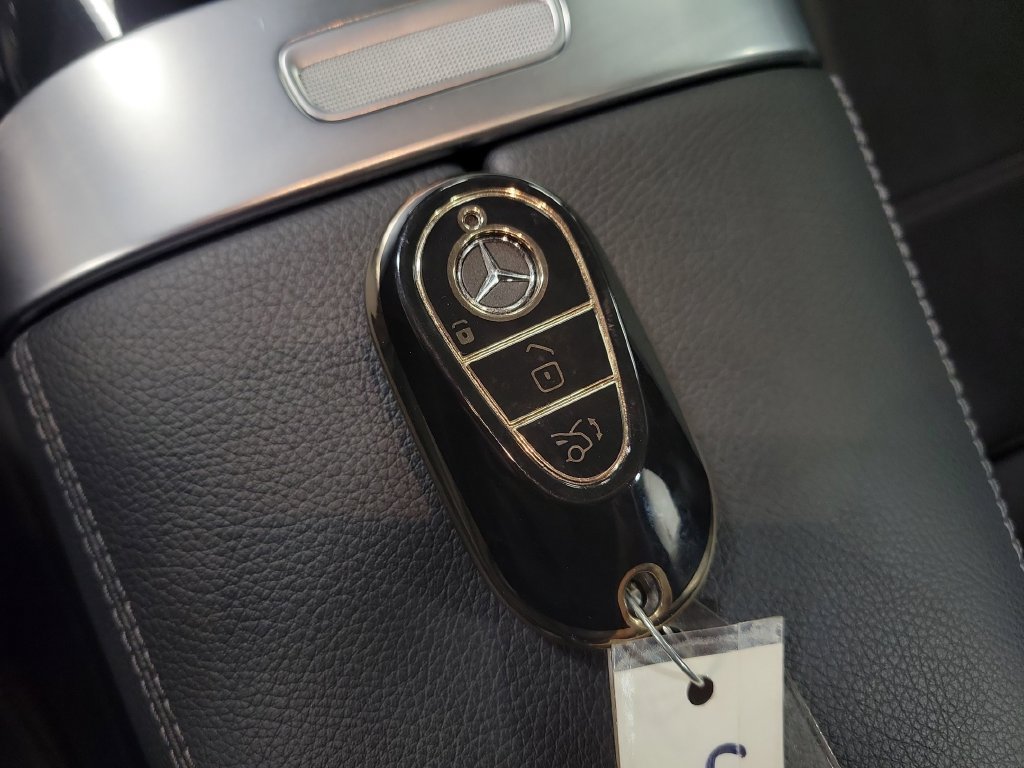 Used 2023 Mercedes-Benz C 300 4MATIC Sedan image 19