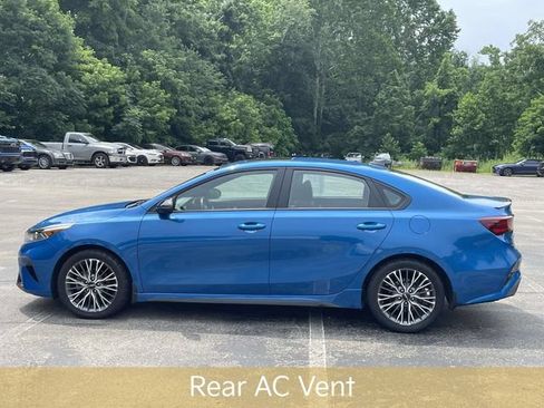 Used 2023 Kia Forte GT-Line w/ GT-Line Premium Package FWD image 7