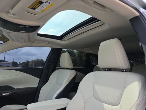 Used 2025 Lexus RX 350 Premium Plus w/ Convenience Package FWD image 22