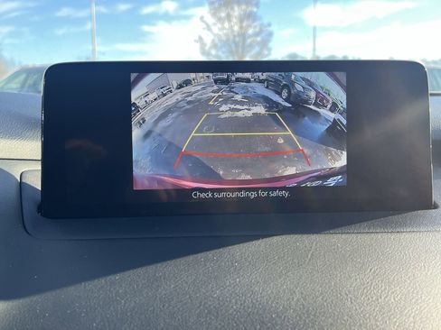 Used 2023 MAZDA CX-9 Touring image 15