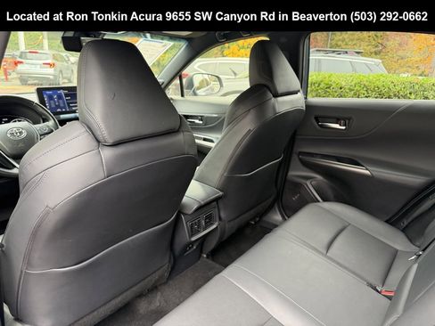 Used 2021 Toyota Venza Limited image 32