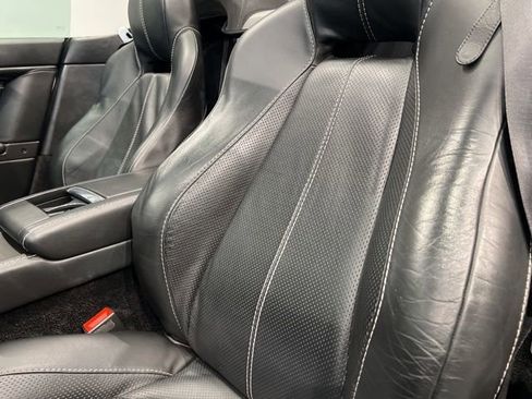 Used 2013 Aston Martin V8 Vantage Roadster image 31