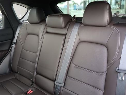 Used 2025 MAZDA CX-5 Signature image 16