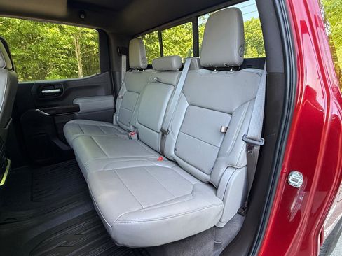 Used 2019 GMC Sierra 1500 SLT w/ SLT Premium Plus Package AWD/4WD image 28
