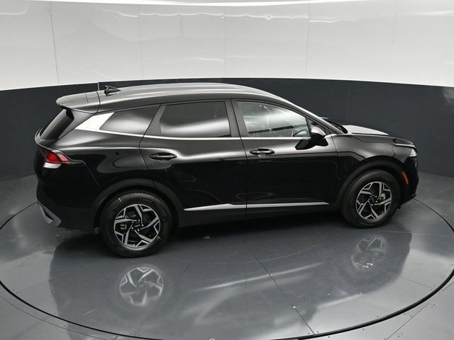 Used 2025 Kia Sportage LX FWD image 44
