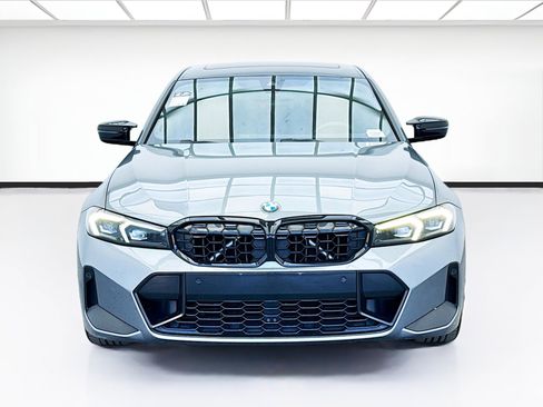 Used 2023 BMW M340i w/ Premium Package image 2