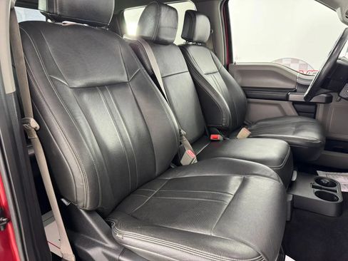 Used 2018 Ford F150 XLT w/ Equipment Group 302A Luxury AWD/4WD image 31