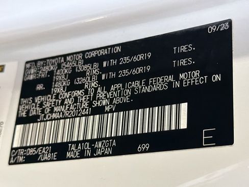 Certified 2024 Lexus RX 350 Premium w/ Cold Area Package FWD image 29