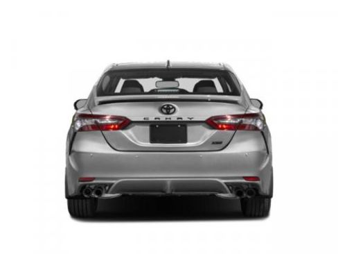 Used 2022 Toyota Camry XSE FWD image 5