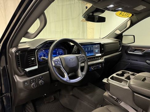 Used 2024 Chevrolet Silverado 1500 RST w/ Z71 Off-Road Package image 26