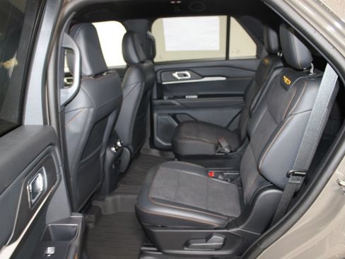 New 2026 Ford Explorer Tremor AWD/4WD image 23