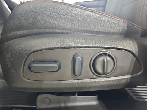 Certified 2024 Chevrolet Equinox RS image 34