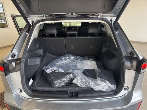 New 2026 Volkswagen Tiguan S image 16