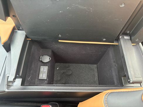 Used 2023 Lexus ES 350 w/ Luxury Package image 29