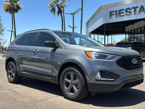 Used 2022 Ford Edge SEL w/ Sport Appearance Package AWD/4WD image 2