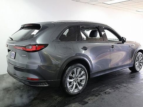 New 2026 MAZDA CX-90 Plug-In Hybrid w/ Preferred image 4