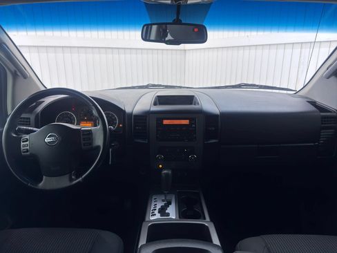 Used 2012 Nissan Titan SV RWD image 17