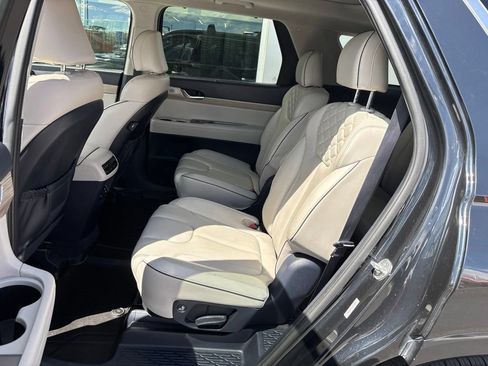 Used 2021 Hyundai Palisade Limited w/ Cargo Package AWD/4WD image 13
