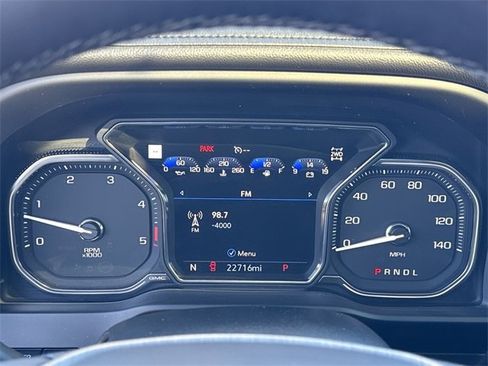 Used 2023 GMC Sierra 2500 Denali w/ Denali Ultimate Package image 15