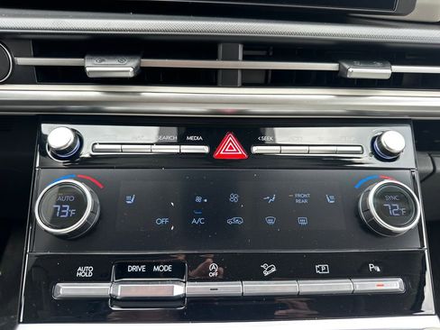 New 2026 Hyundai Santa Fe SEL FWD image 23