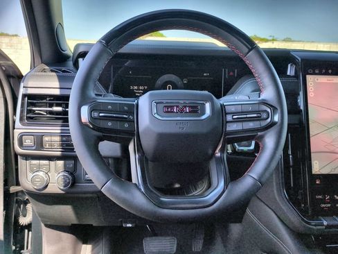 Used 2026 GMC Yukon XL AT4 Ultimate AWD/4WD image 19