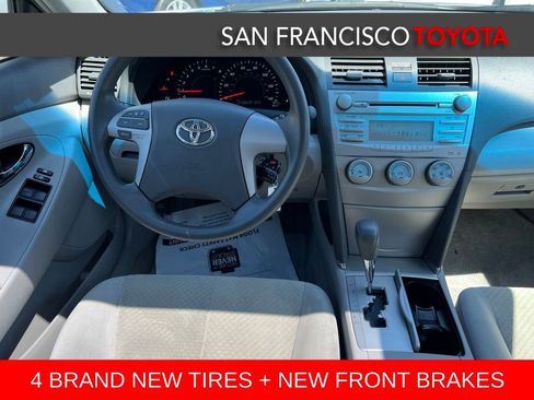 Used 2007 Toyota Camry LE FWD image 25