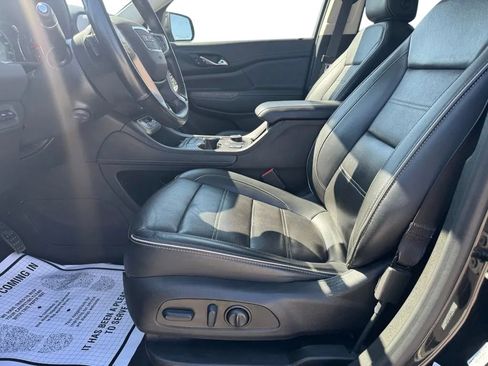 Used 2023 GMC Acadia Denali w/ Black Diamond Edition AWD/4WD image 9