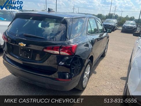 Used 2024 Chevrolet Equinox LS FWD image 3