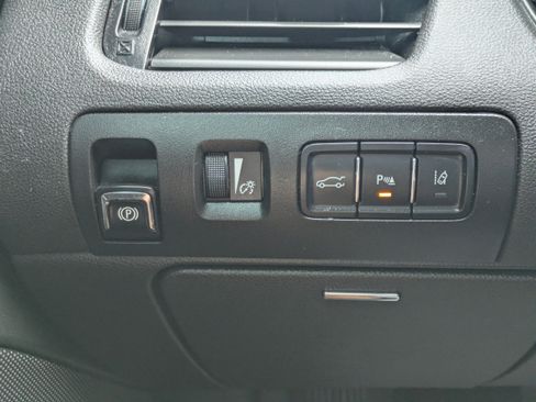 Used 2014 Chevrolet Impala LTZ FWD image 22