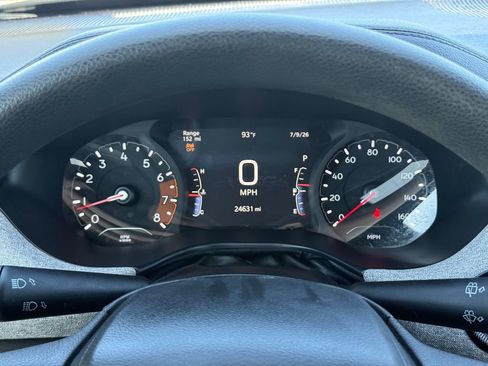 Used 2025 Jeep Compass Sport AWD/4WD image 16