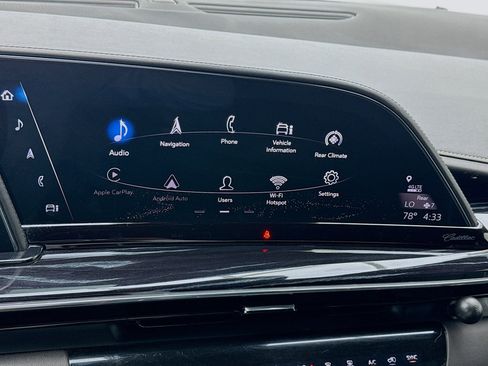 Used 2021 Cadillac Escalade ESV Sport image 11