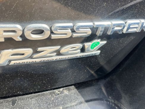 Used 2017 Subaru Crosstrek 2.0i Limited image 25