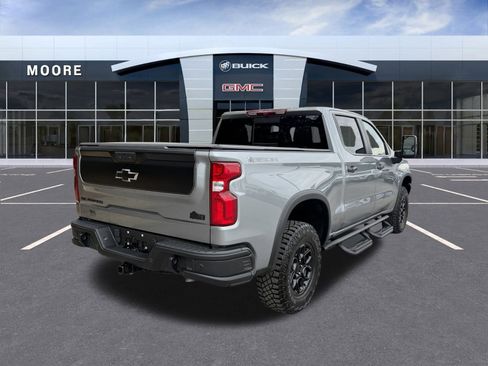 Used 2024 Chevrolet Silverado 1500 ZR2 w/ ZR2 Bison Edition image 3