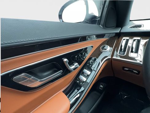 Used 2022 Mercedes-Benz S 500 4MATIC image 44
