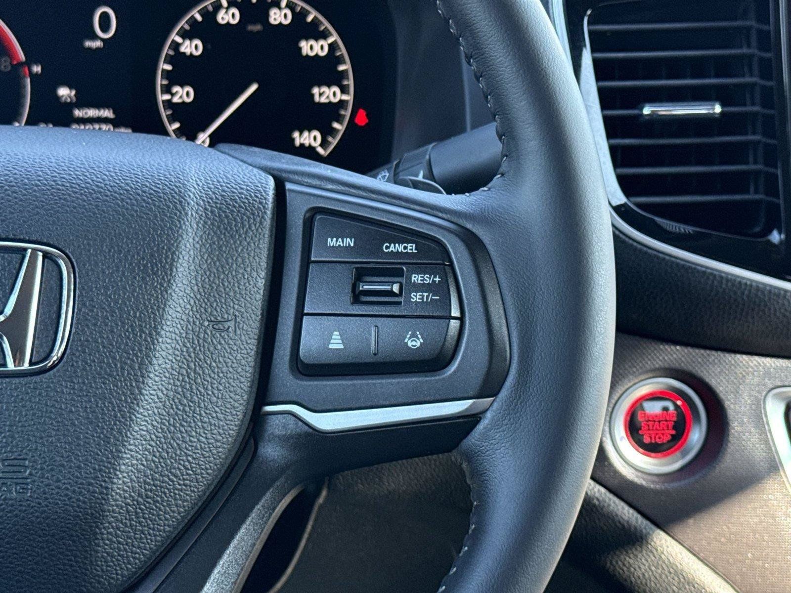Certified 2025 Honda Ridgeline Sport image 25