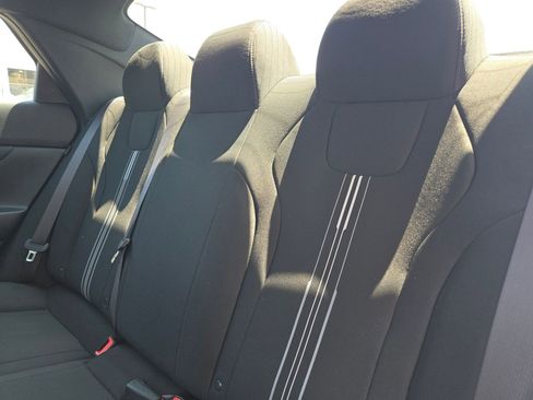 New 2025 Hyundai Elantra SEL image 11