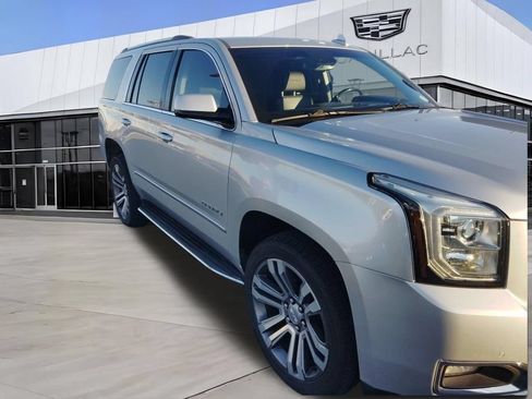 Used 2018 GMC Yukon Denali w/ Open Road Package AWD/4WD image 8