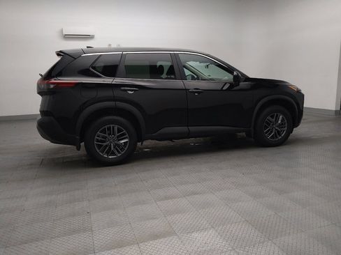 Used 2023 Nissan Rogue S AWD/4WD image 10