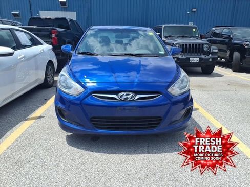 Used 2014 Hyundai Accent GLS FWD image 3
