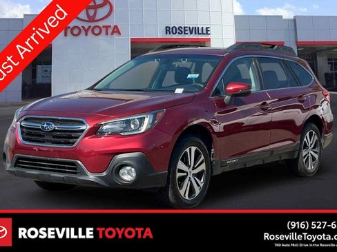 Used 2019 Subaru Outback 2.5i Limited AWD/4WD image 1