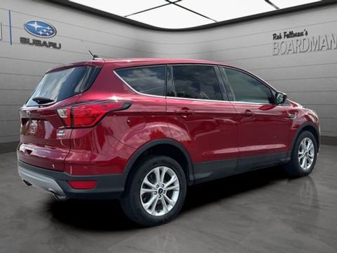 Used 2019 Ford Escape SE AWD/4WD image 4