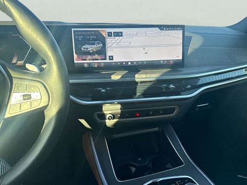 Certified 2025 BMW X5 xDrive40i image 8