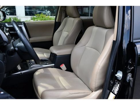 Used 2015 Toyota 4Runner SR5 Premium AWD/4WD image 14