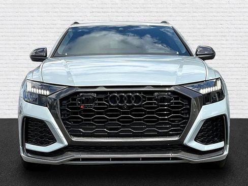 Used 2022 Audi RS Q8 w/ Carbon Optic Package AWD/4WD image 2