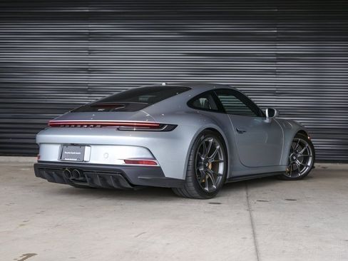 Certified 2022 Porsche 911 GT3 RWD image 6