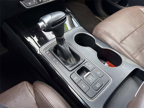 Used 2019 Kia Sorento SX w/ SX Touring Package image 25
