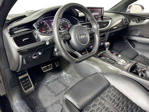 Used 2016 Audi RS 7 Prestige w/ Driver Assistance Package image 10