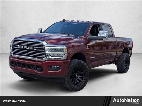 Used 2024 RAM 2500 Laramie AWD/4WD image 1