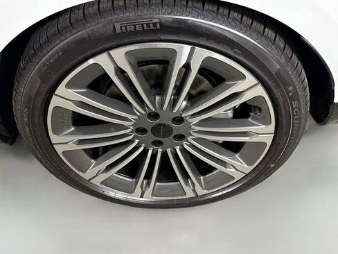 New 2026 Land Rover Range Rover SE AWD/4WD image 33