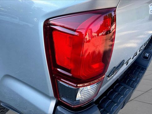 Used 2023 Toyota Tacoma SR5 AWD/4WD image 26
